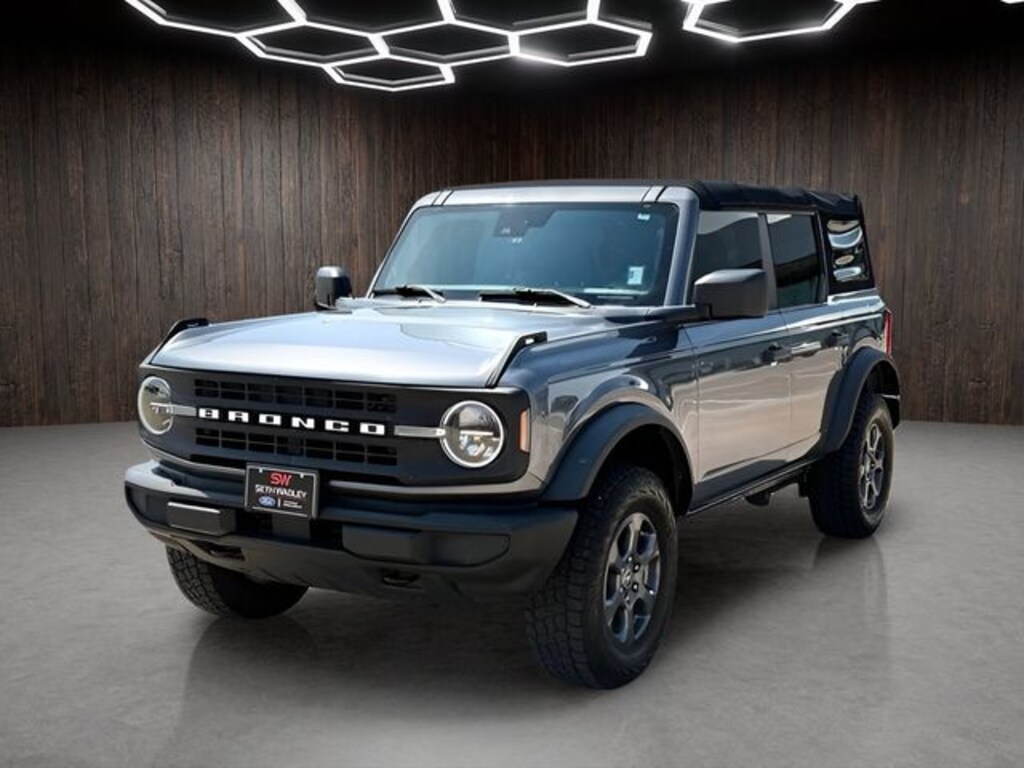 Used 2021 Ford Bronco Base SUV