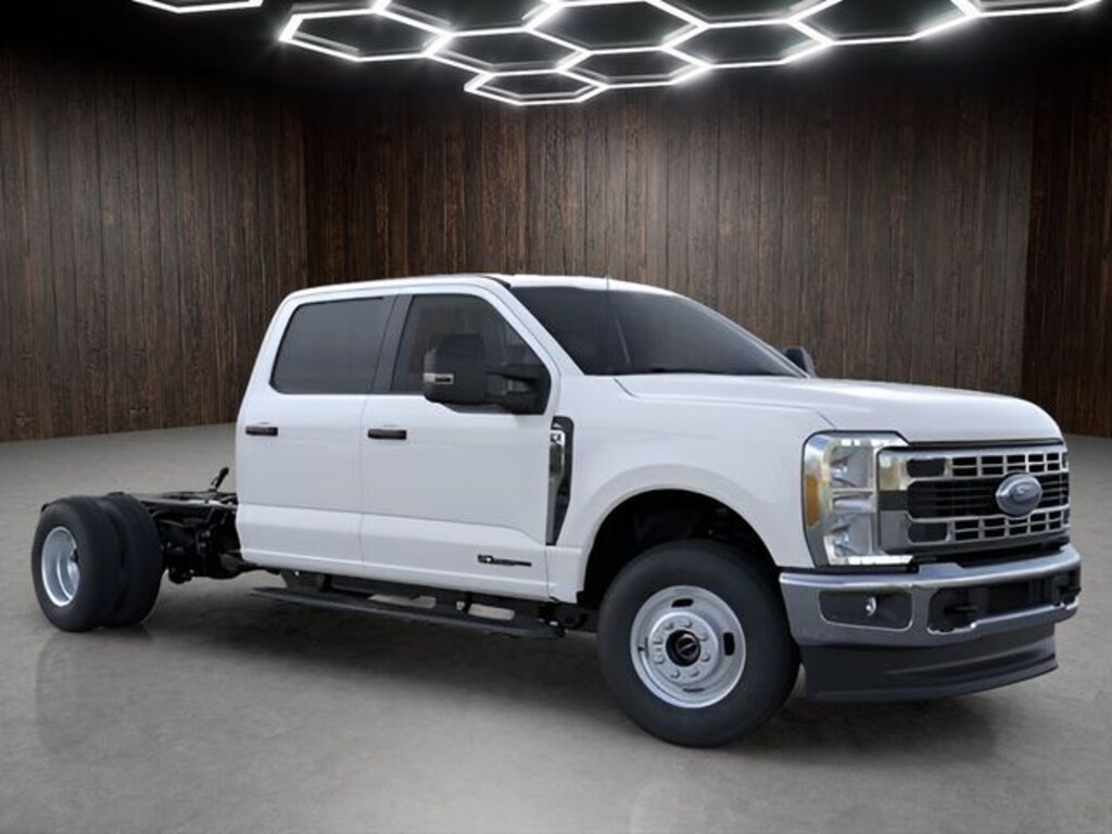 New 2026 Ford F-350SD XL Chassis