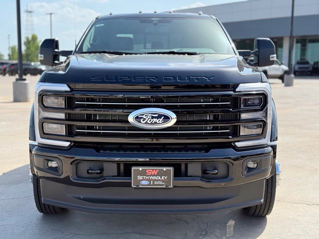 New 2027 Ford F-550SD Platinum Chassis
