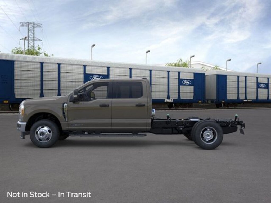 New 2026 Ford F-350SD XLT Chassis
