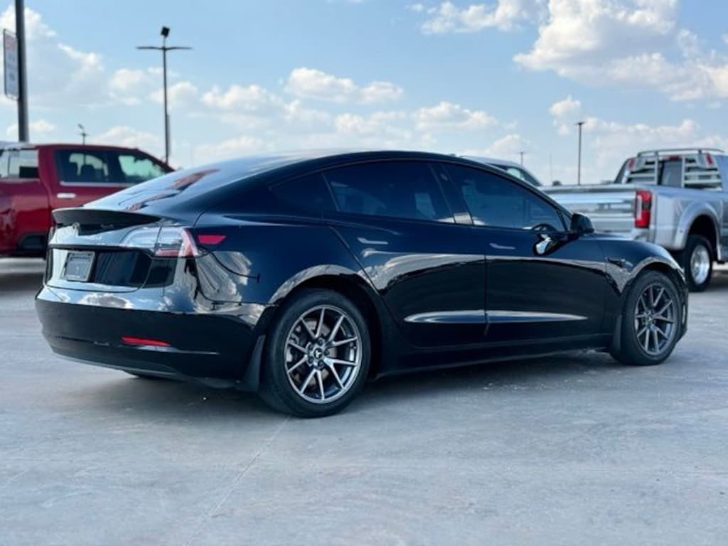 Used 2021 Tesla Model 3 Standard Range Plus Sedan