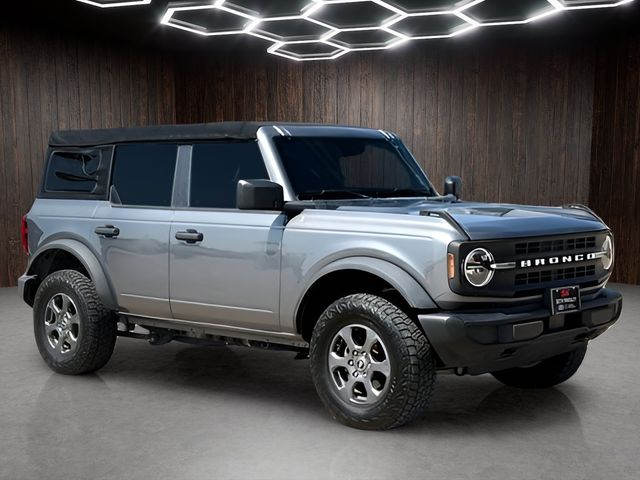 2021 Ford Bronco 4-Door Base