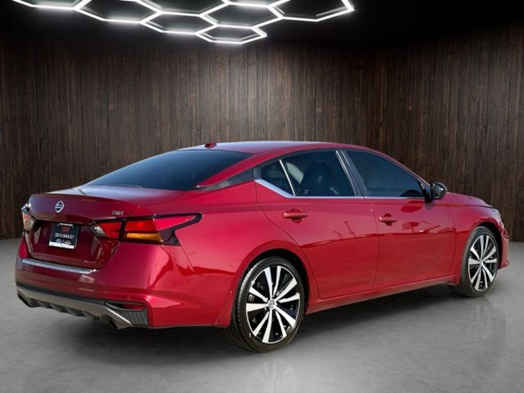 Certified 2022 Nissan Altima 2.5 SR Sedan