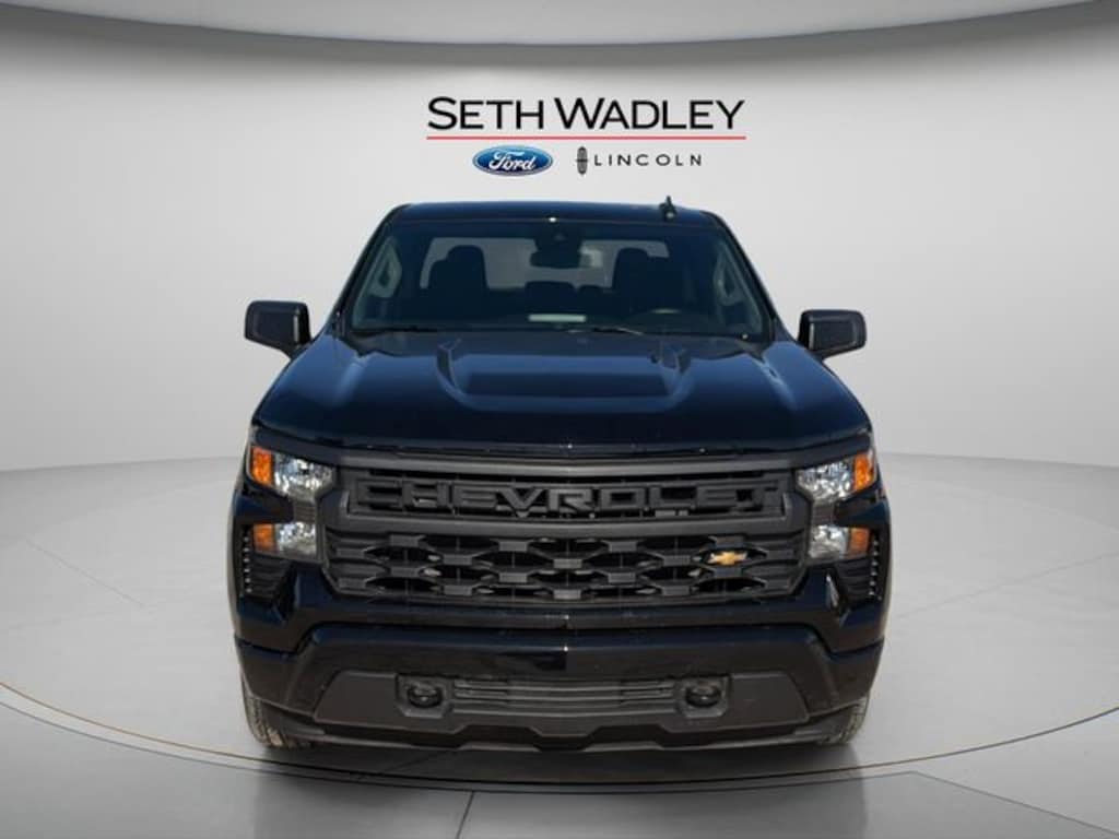 Used 2024 Chevrolet Silverado 1500 Custom Truck