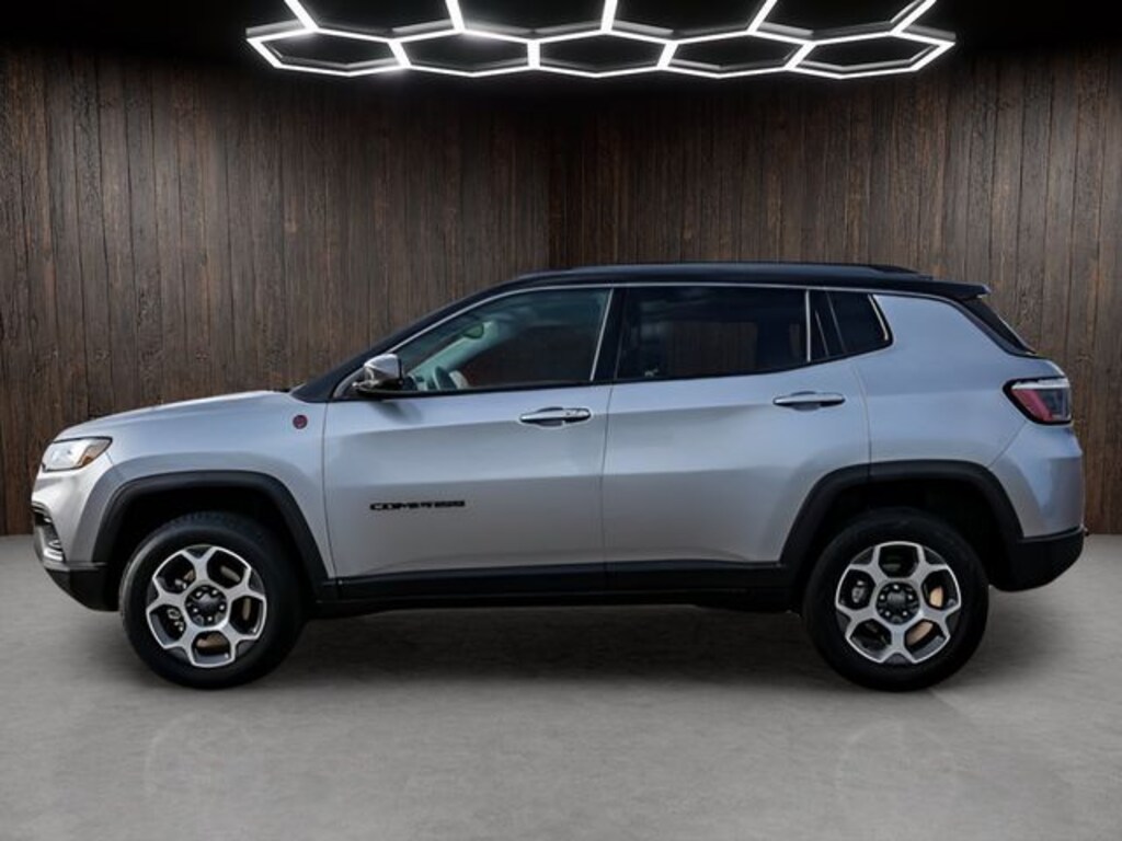 Used 2022 Jeep Compass Trailhawk SUV