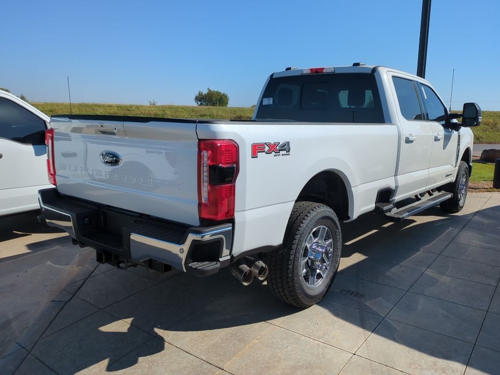 New 2026 Ford F-350SD Lariat Truck