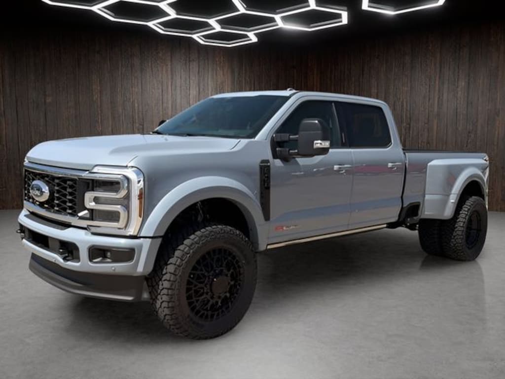 Used 2026 Ford F-450SD Platinum Truck