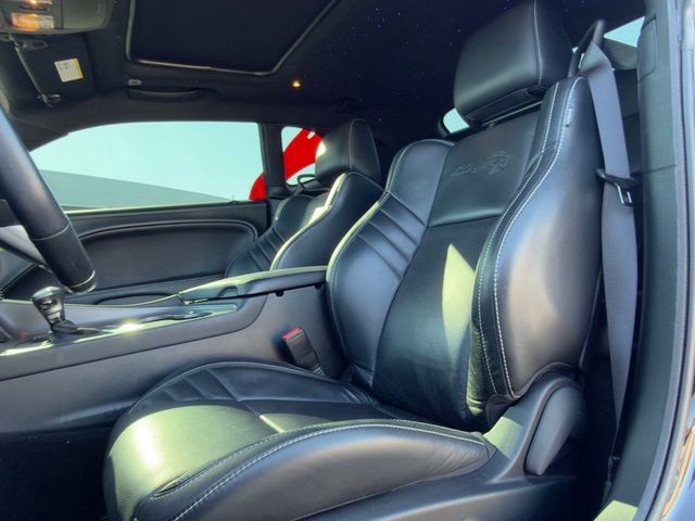 2023 Dodge Challenger SRT - Photo 16