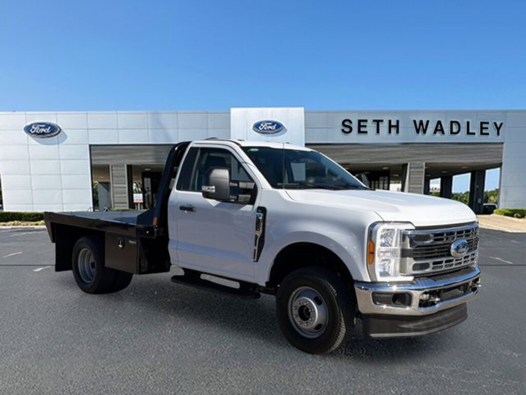 Used 2023 Ford F-350SD XL Chassis