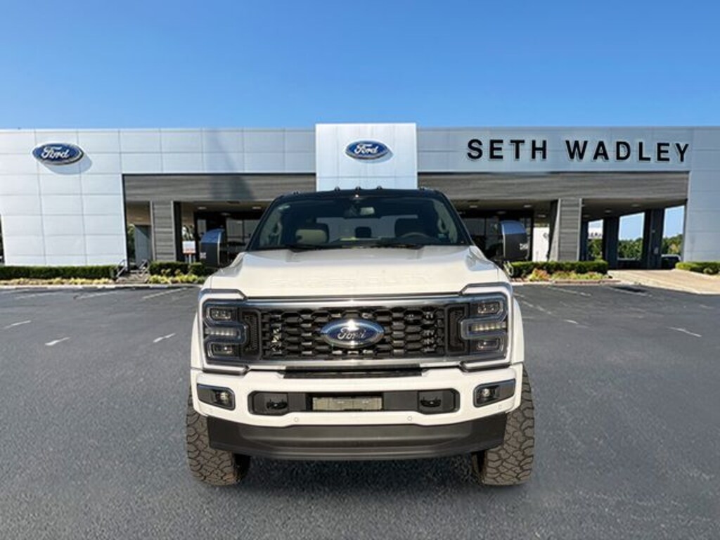 Used 2025 Ford F-450SD Platinum Truck
