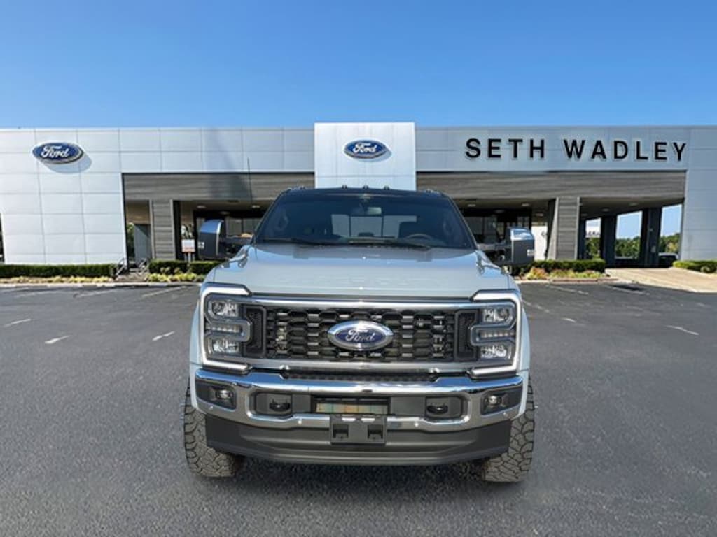 Used 2025 Ford F-450SD King Ranch Truck