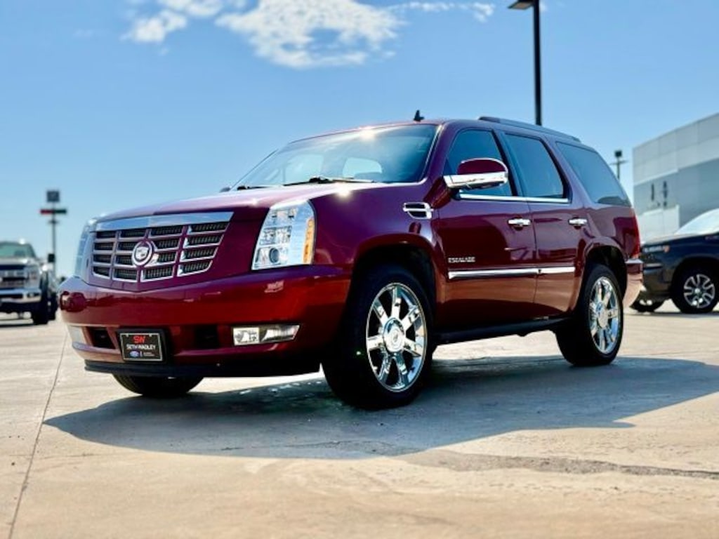 Used 2011 Cadillac Escalade Premium SUV