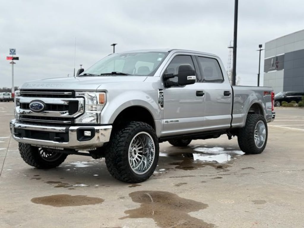 Used 2020 Ford F-250SD XLT Truck