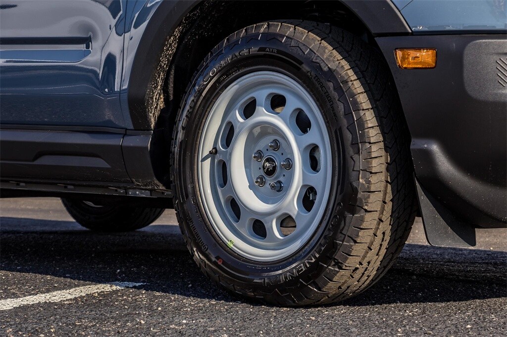 2025 Ford Bronco Sport Heritage photo 2