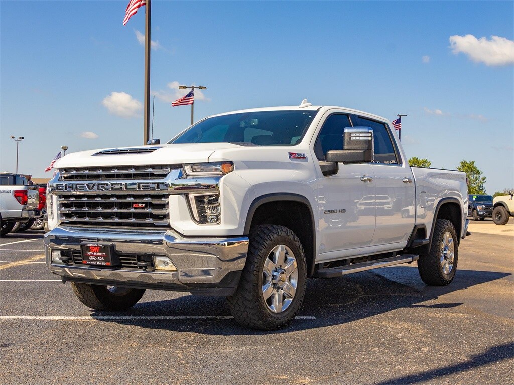 2022 Chevrolet Silverado 2500HD LTZ Z71 photo 3