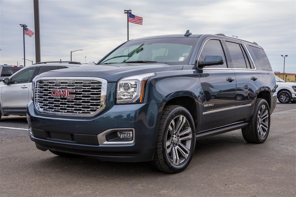 2019 Gmc Yukon Denali photo 2