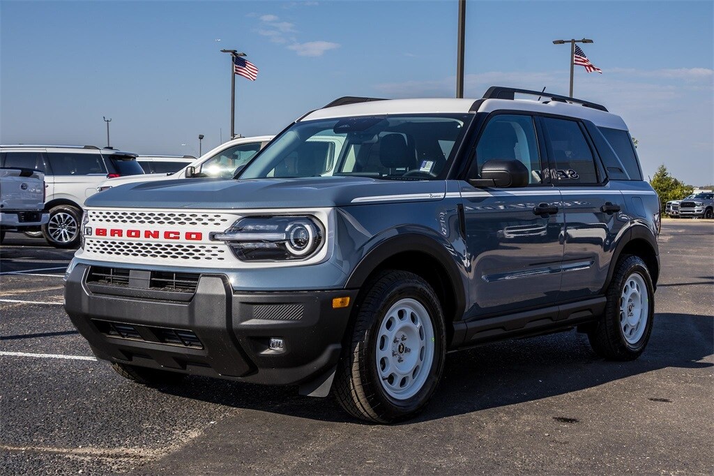 2025 Ford Bronco Sport Heritage photo 4