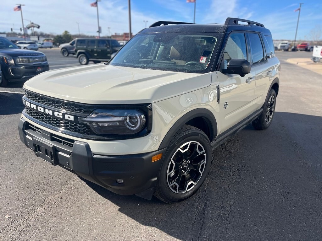 Used 2025 Ford Bronco Sport Outer Banks SUV