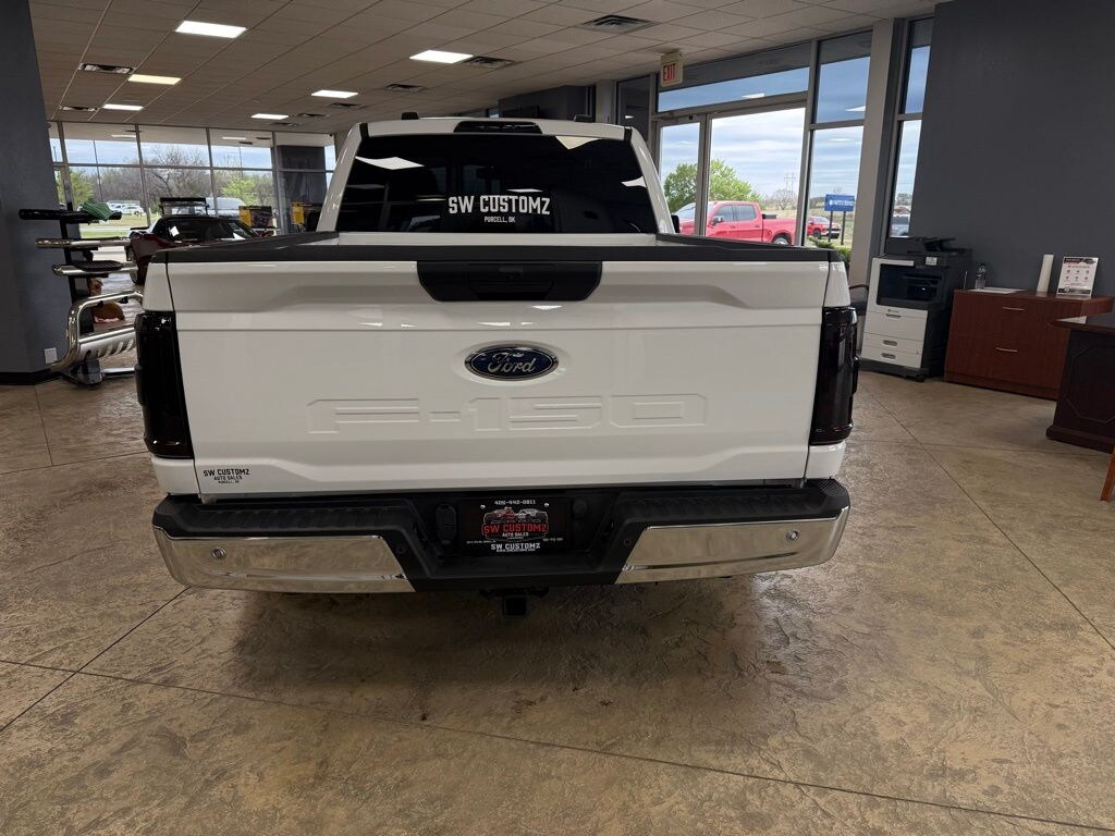 Used 2021 Ford F-150 XLT Truck