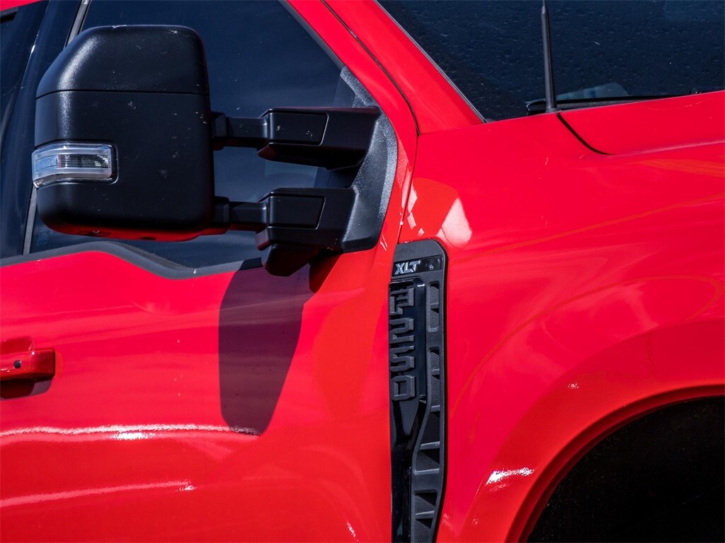 New 2025 Ford F-250SD XLT Truck