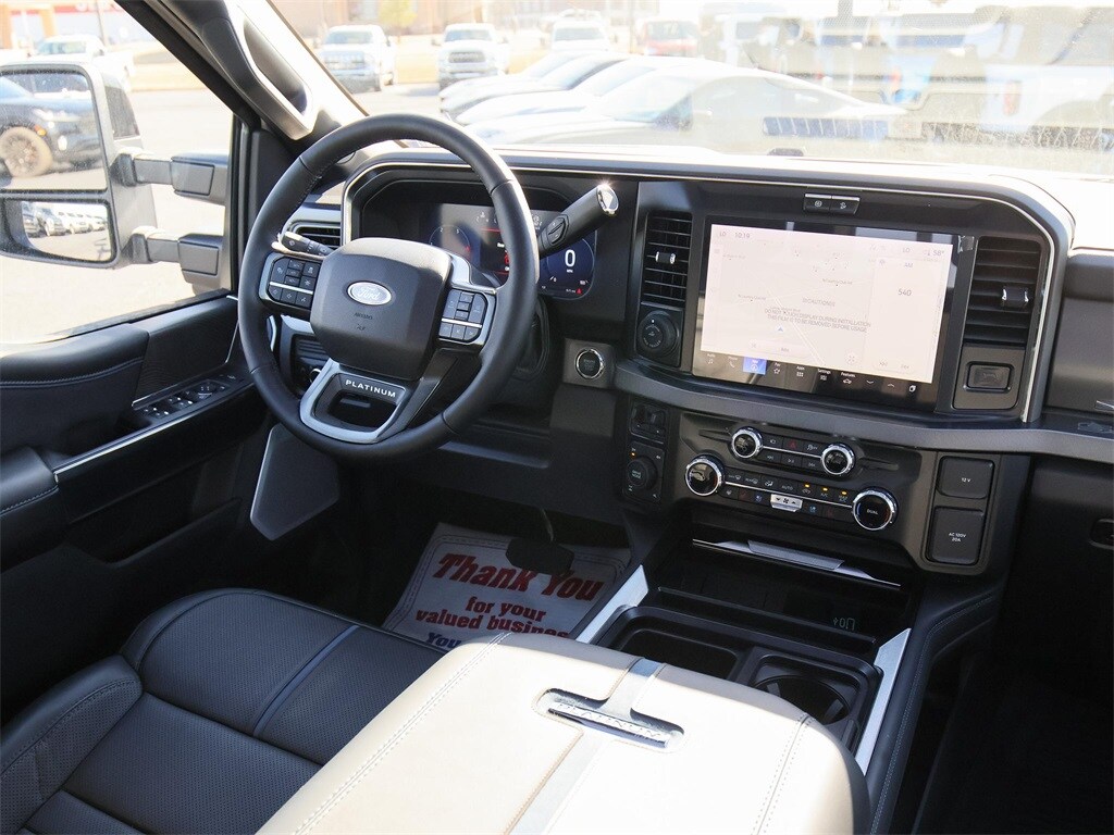 2025 Ford F-250 photo 4