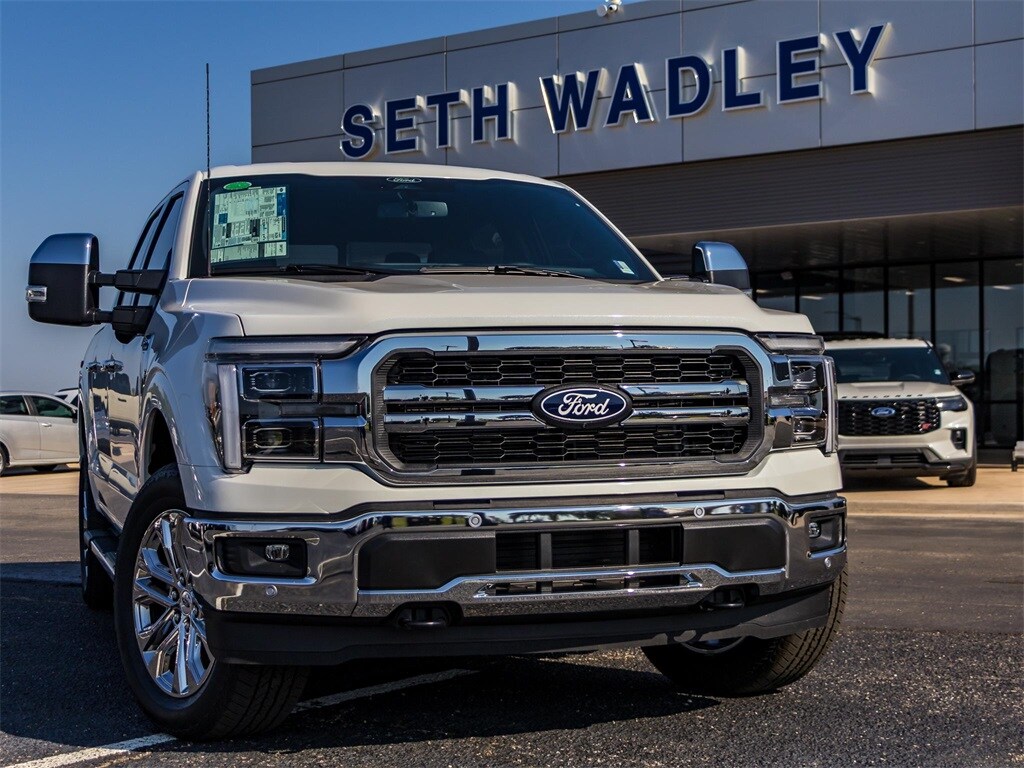2025 Ford F-150 Lariat photo 4