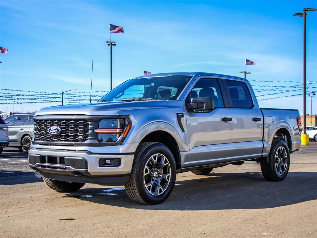 2025 Ford F-150 STX photo 3