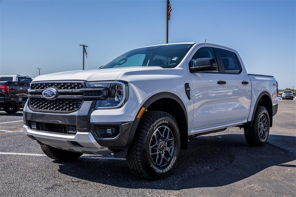 2025 Ford Ranger XLT photo 3
