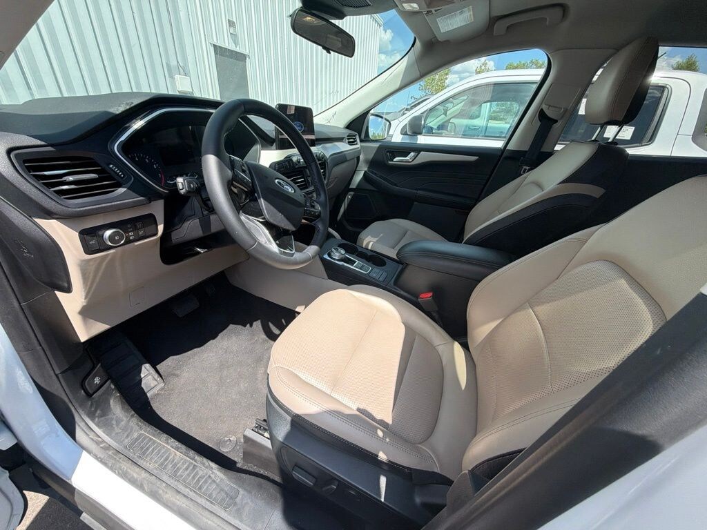Used 2022 Ford Escape SEL SUV