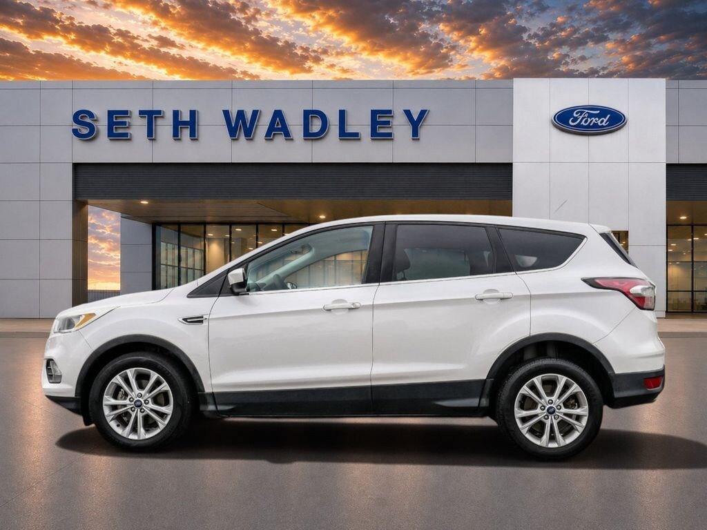 Used 2017 Ford Escape SE SUV