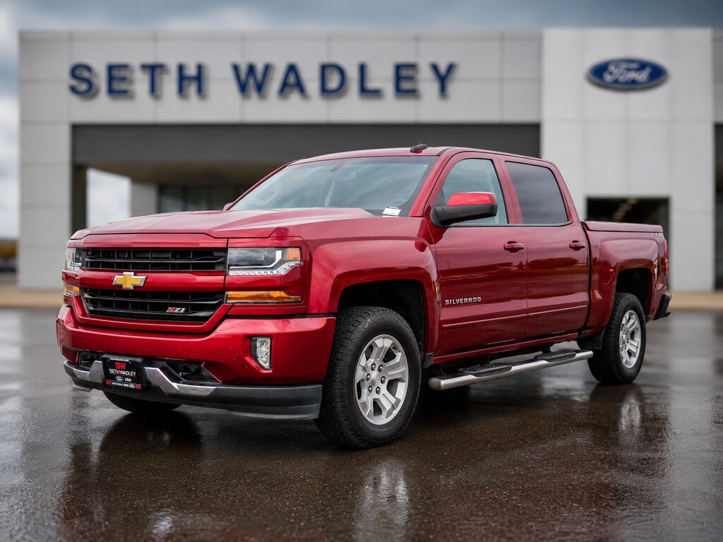 Used 2018 Chevrolet Silverado 1500 LT Truck