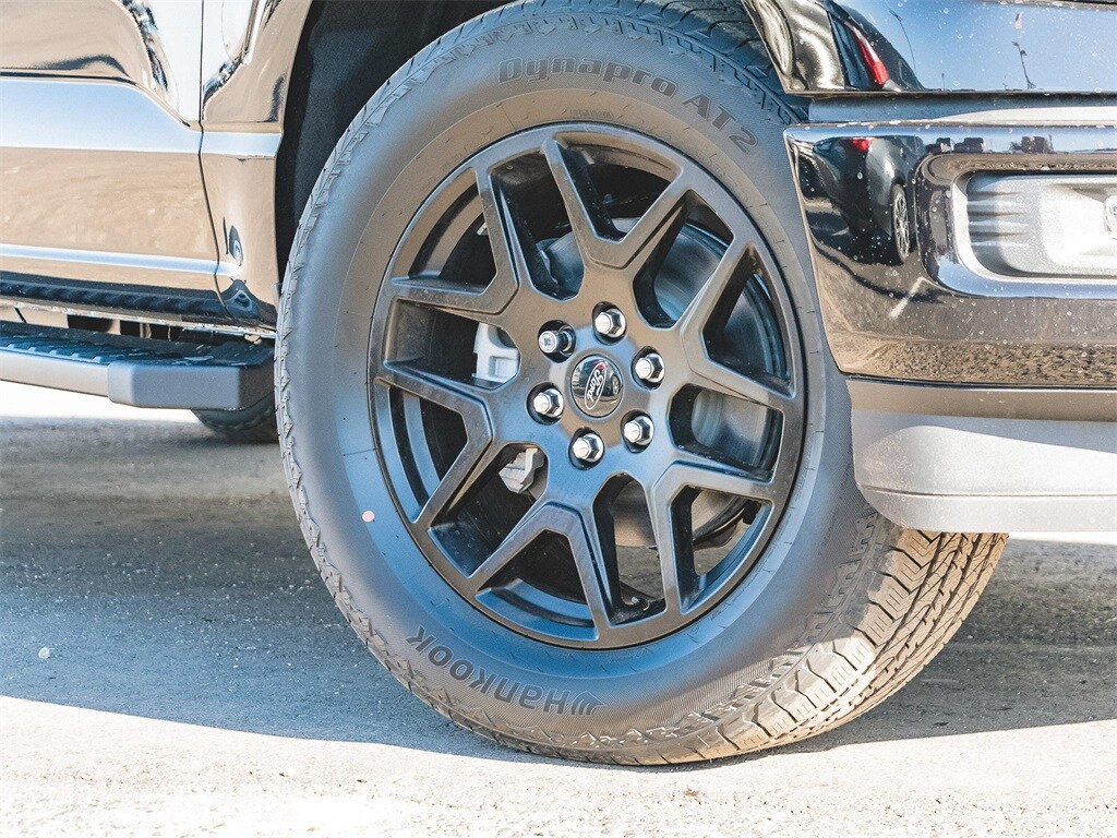 2025 Ford F-150 STX photo 3