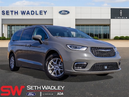 2023 Chrysler Pacifica Touring L Minivan/Van