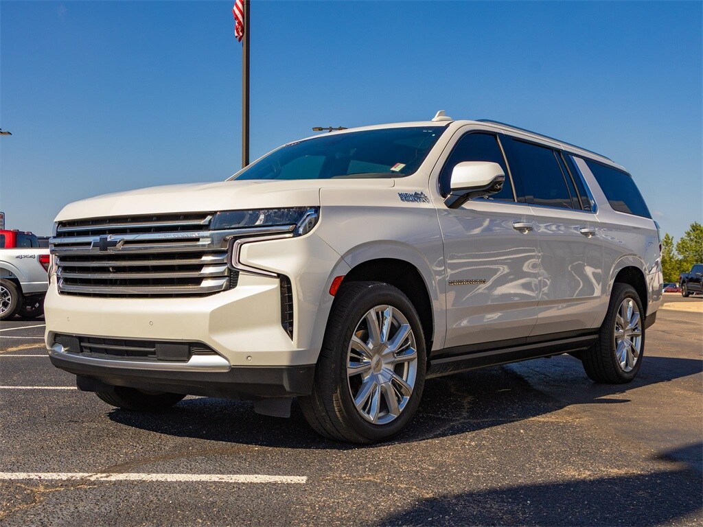 2021 Chevrolet Suburban High Country photo 4