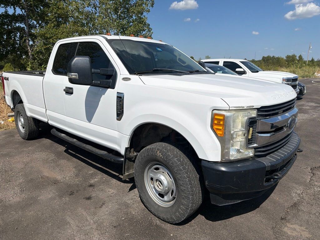 Used 2017 Ford F-250SD XLT Truck