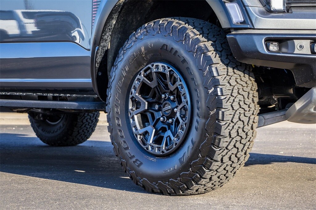 Used 2025 Ford F-150 Raptor Truck
