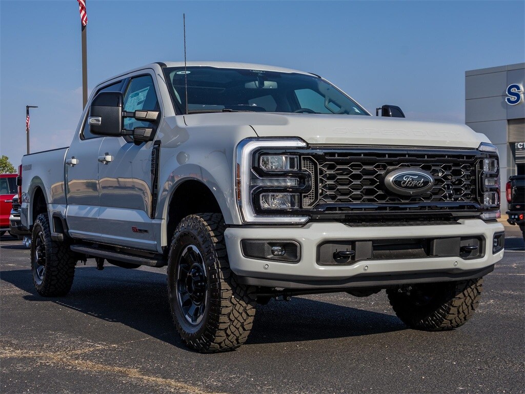 2026 Ford F-250 photo 4