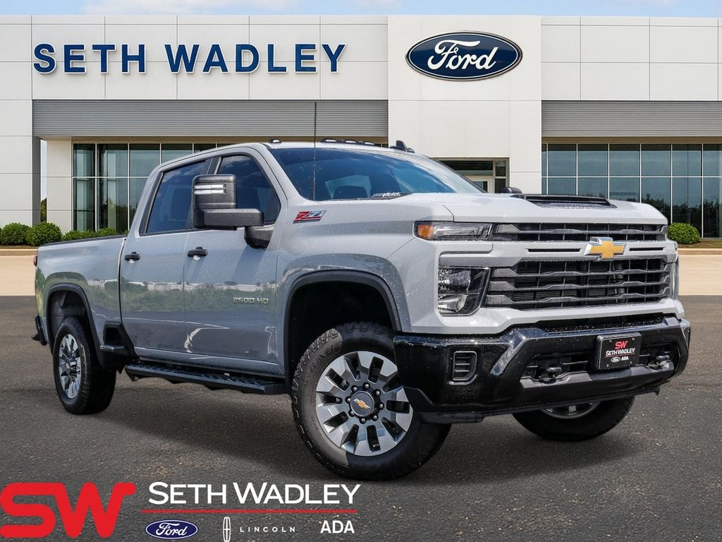 Used 2025 Chevrolet Silverado 2500HD Custom Truck