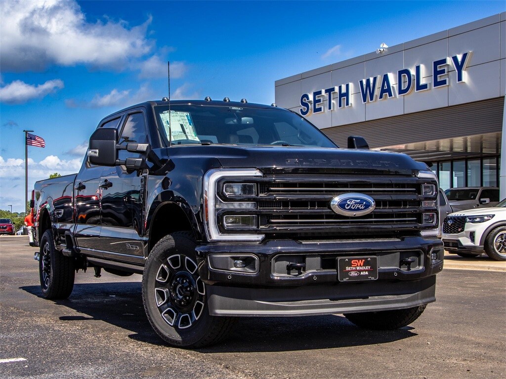 2025 Ford F-350 photo 2