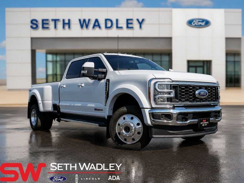 Used 2023 Ford F-450SD Lariat Truck