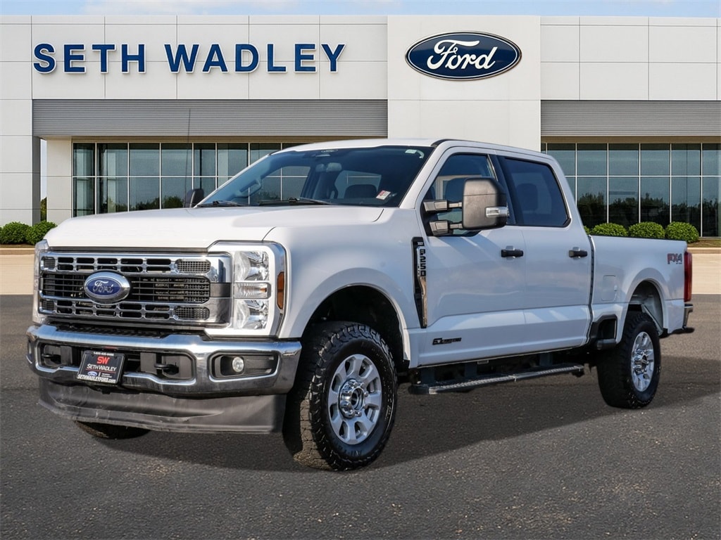 Used 2024 Ford F-250SD XLT Truck