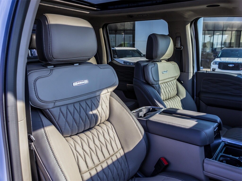 2025 Ford F-350 XL photo 3