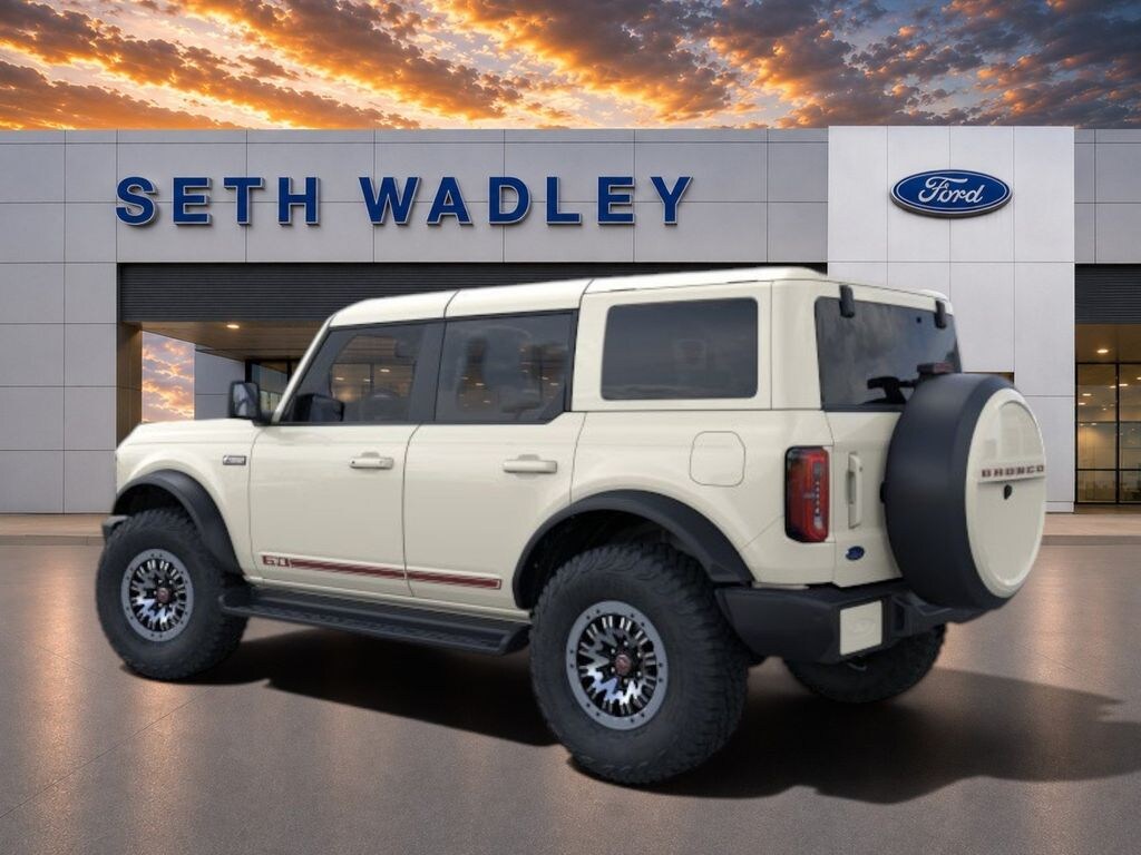 New 2026 Ford Bronco Outer Banks SUV