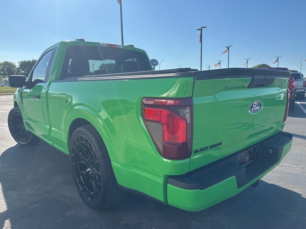 2025 Ford F-150 XL photo 2