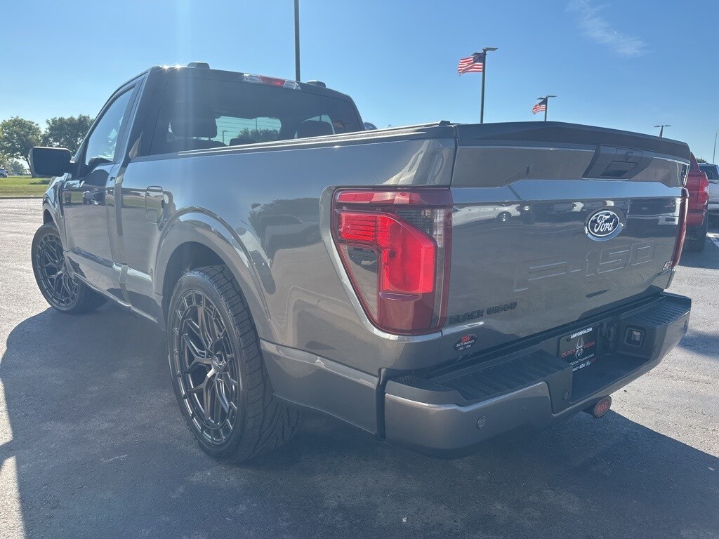 2025 Ford F-150 XL photo 2