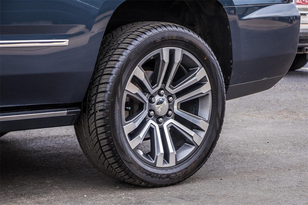 2019 Gmc Yukon Denali photo 3