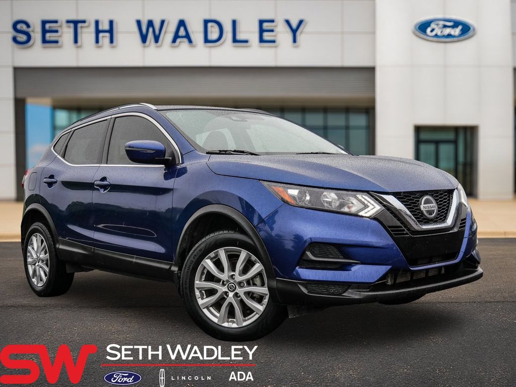 2020 Nissan Rogue Sport SV FWD's photo