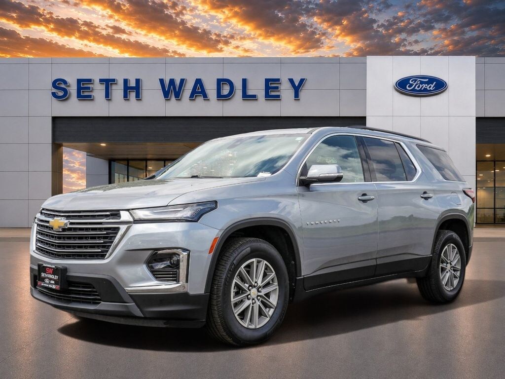 Used 2023 Chevrolet Traverse LT SUV