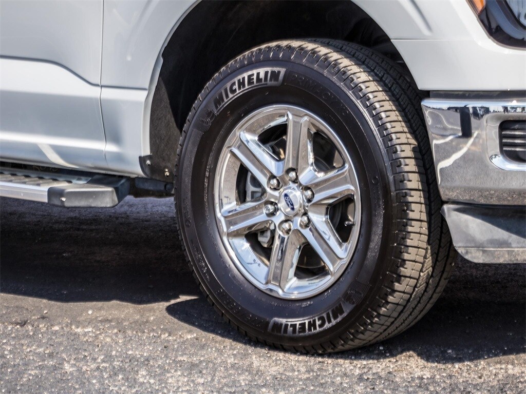 2024 Ford F-150 XLT photo 2