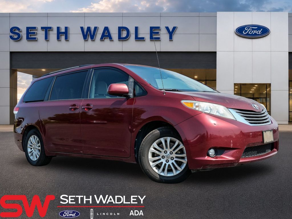 2012 Toyota Sienna